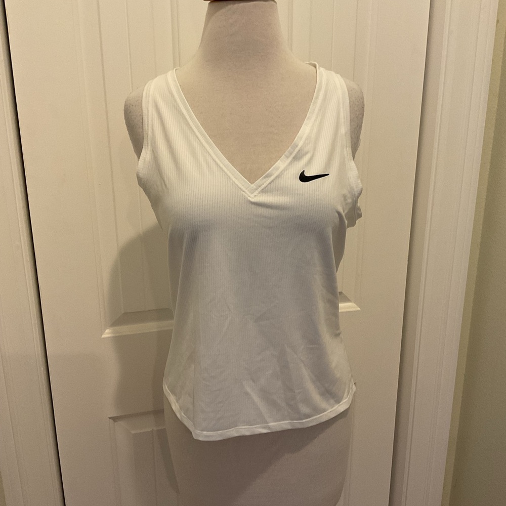 Nike Top Dri-Fit Slim Size M